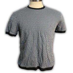 Ted Baker Men's Size 4 (L) Blue and White Chevron Knit Short Sleeve Tee Shirt